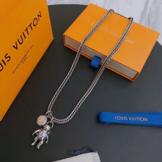 Louis Vuitton Necklaces